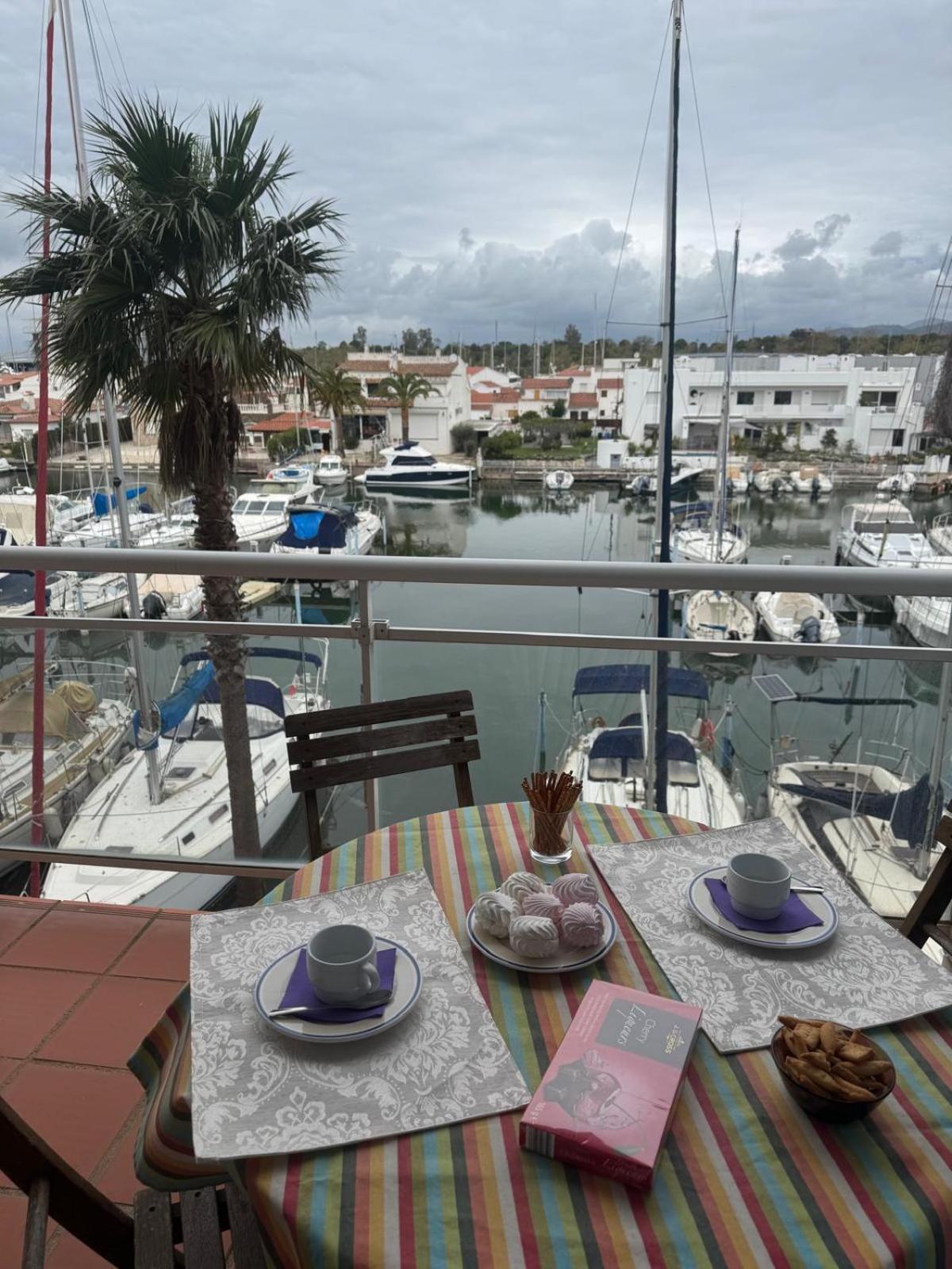 Appartement Con Plaza De Parking Y Piscina Comunitaria